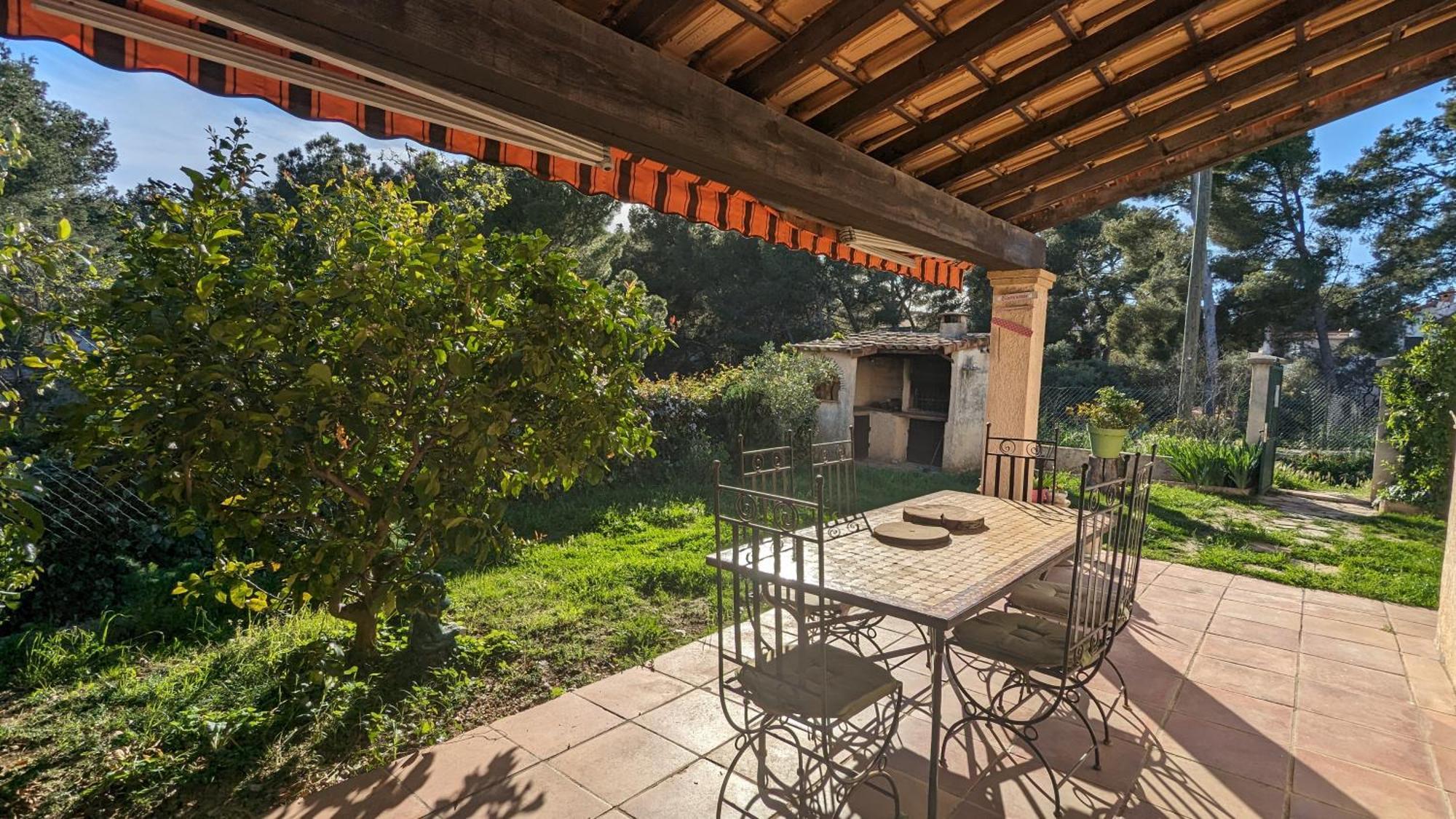Maisonnette Kalis Calme Avec Climatisation Parking Jardin Cadre Campagne Plages A Pieds Bandol Exteriér fotografie